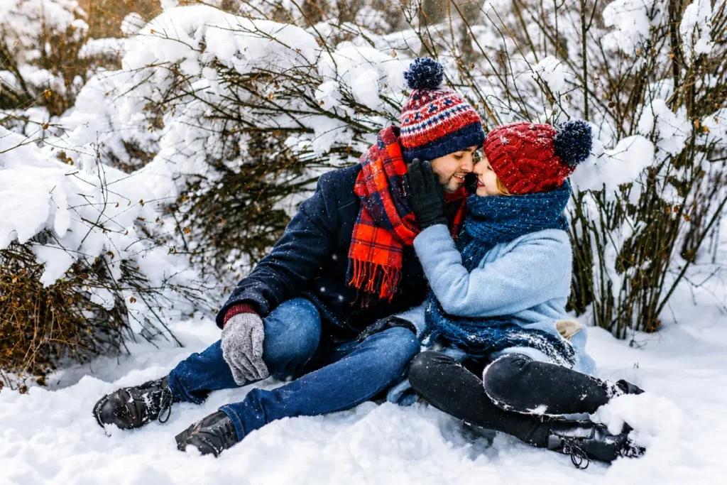christmas-couple-quotes-for-cozy-snow-dates
